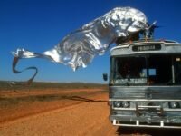Priscilla, la regina del deserto, parla Hugo Weaving