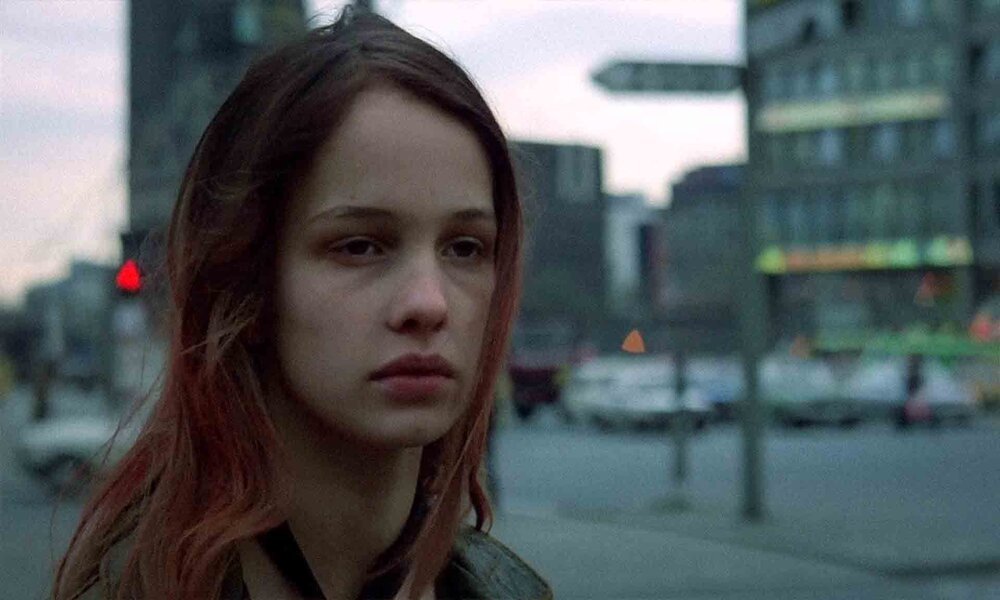 Noi, i ragazzi dello zoo di Berlino, la recensione su Almanacco Cinema