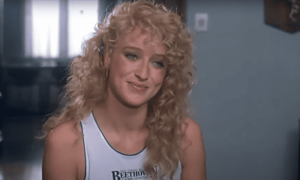 Eleonora Giorgi in una scena di Borotalco