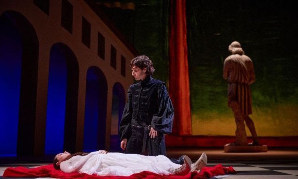 Romeo è Giulietta, recensione almanacco cinema