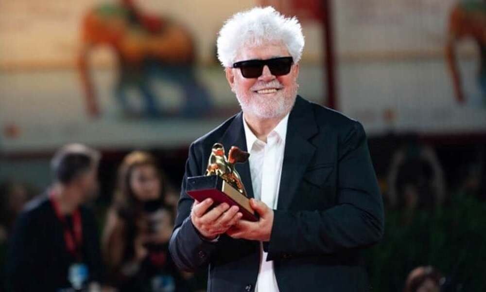 Pedro Almodovar bitter christmas news almanacco cinema