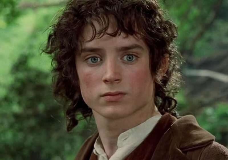 Frodo (Elijah Wood) ne Il signore degli anelli