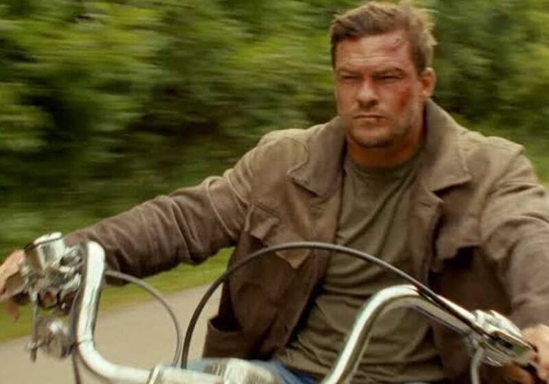Alan Ritchson MotoGp