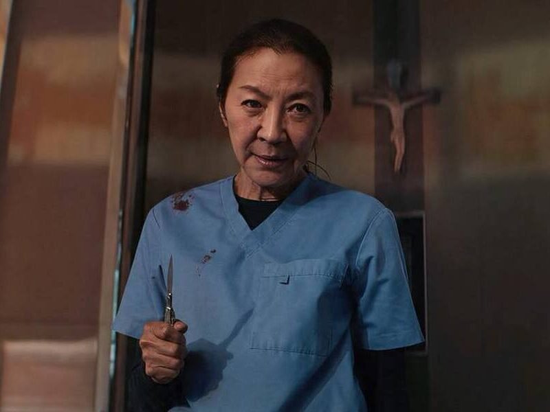 The Surgeon con Michelle Yeoh, uno dei film presentati nel programma Centerpiece del Toronto International Film Festival
