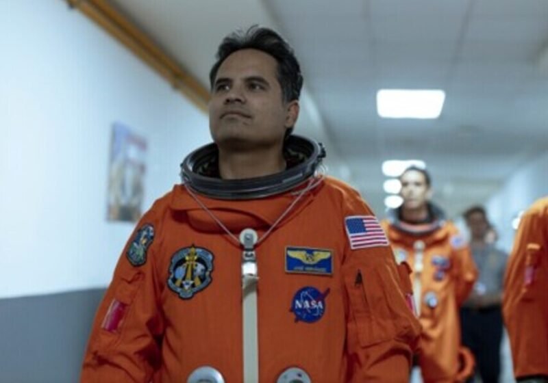 A Million Miles Away, recensione almanacco cinema