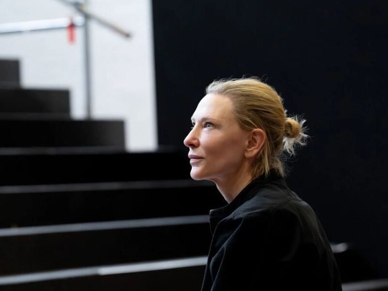 Cate Blanchett e l’appello al pubblico del National Theatre