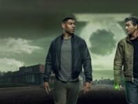 Lanterns, la recensione della serie HBO con Kyle Chandler