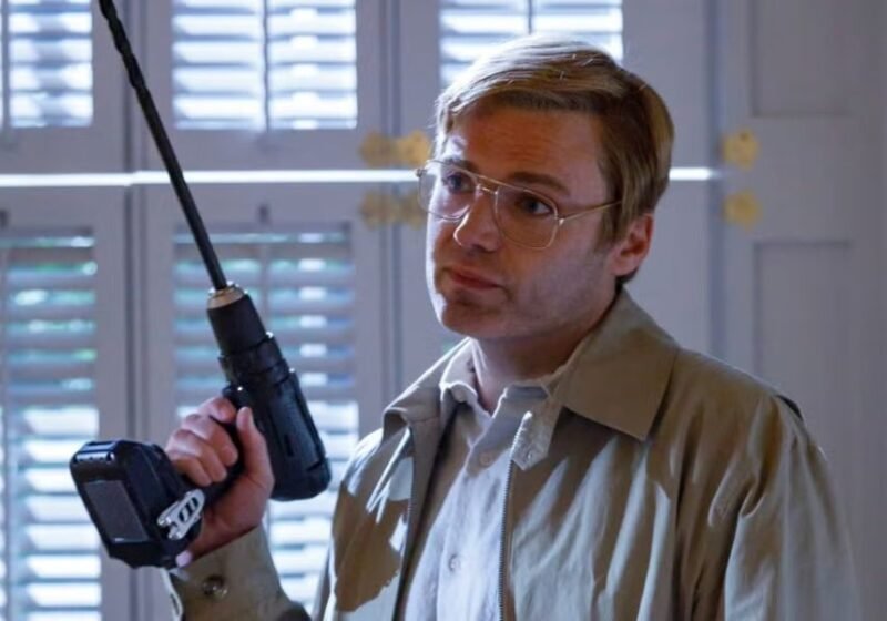 American Horror Story 13: torna Jeffrey Dahmer